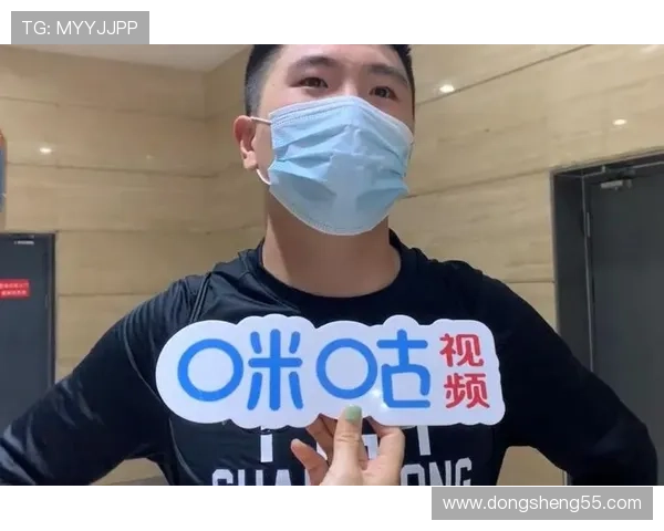 凤凰网直播间独家对话：深度剖析社会热点议题